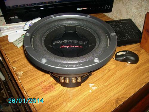     
: 120986805_3_1000x700_sabvufer-pioneer-ts-w257d4-kolonki-sabvufery.jpg
: 925
:	77.3 
ID:	41160