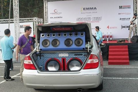 : IMG_2969.JPG
: 873

: 64.5 