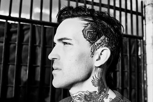     
: JUSTIN_HOGAN-YELAWOLF.jpg
: 634
:	456.2 
ID:	58766