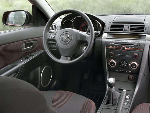     
: mazda3-int-550x412.jpg
: 245
:	63.8 
ID:	75674